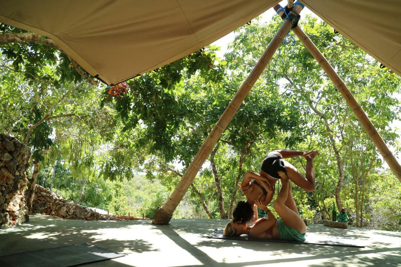 Utopia Rote Lodge Nembrala Kültér fotó