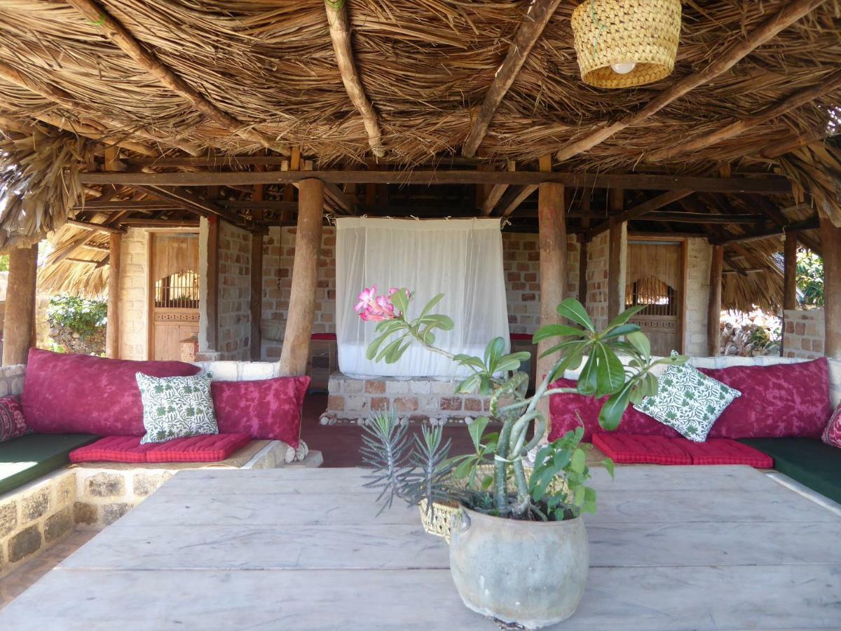Utopia Rote Lodge Nembrala Kültér fotó