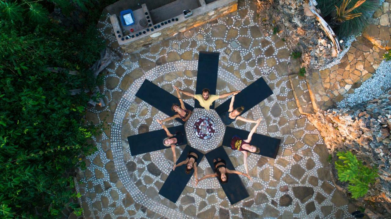 Utopia Rote Lodge Nembrala Kültér fotó