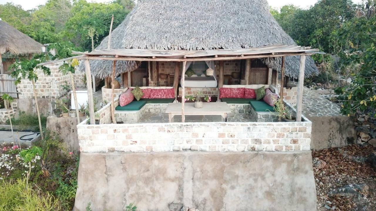 Utopia Rote Lodge Nembrala Kültér fotó
