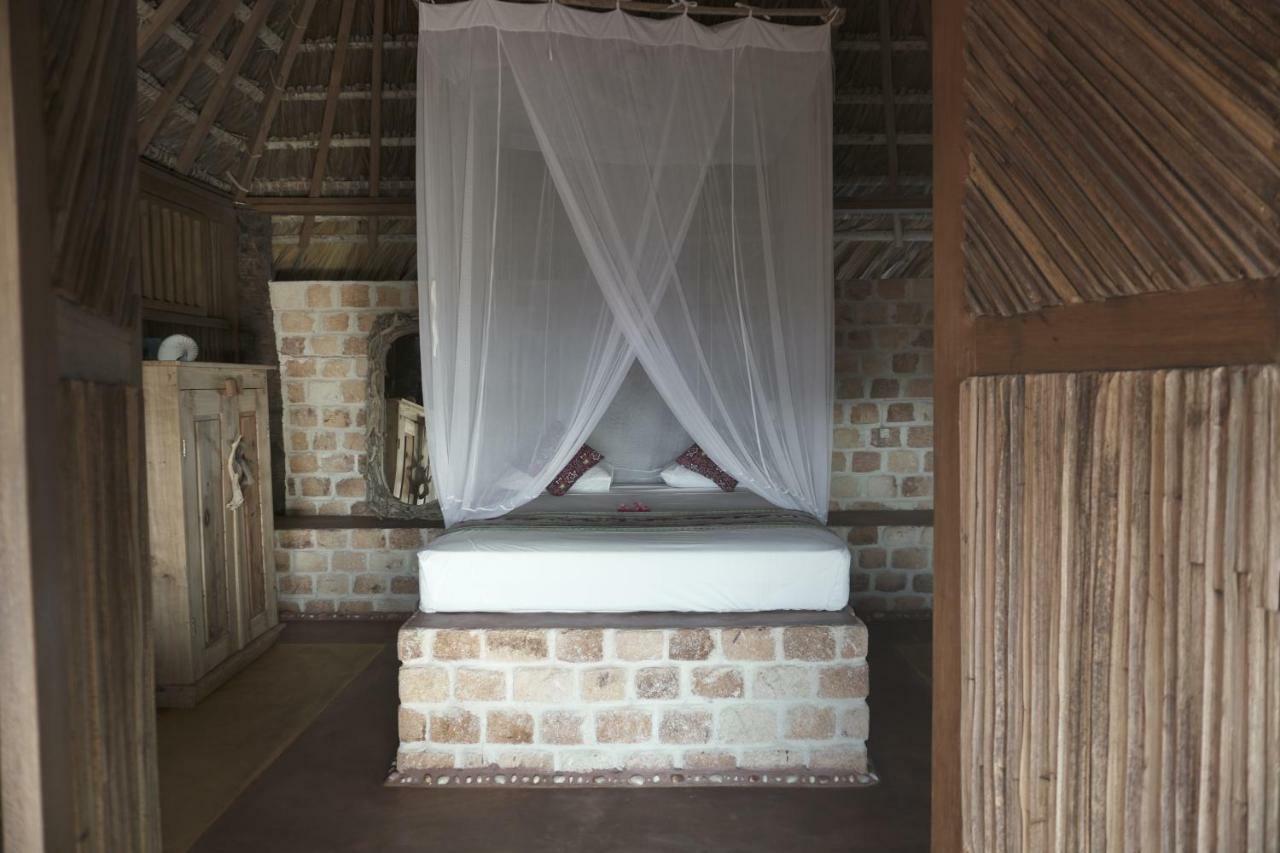 Utopia Rote Lodge Nembrala Kültér fotó